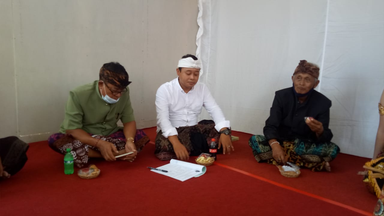 Acara pawiwahan ring dusun tegal asah 10 april 2020